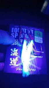 PIRATEZ STRIKE EQUATOR SPECIAL EB01 FLASH TINSEL ASSIST HOOK TWIN BLADE