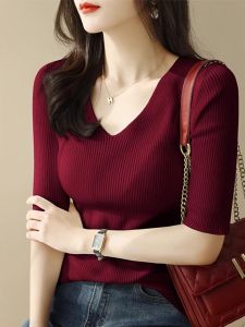 DVDK | Áo Thun Thời Trang Tay Ngắn Màu Vang Đỏ Chất Liệu Lụa Băng