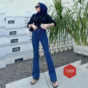 Celana jeans cutbray wanita