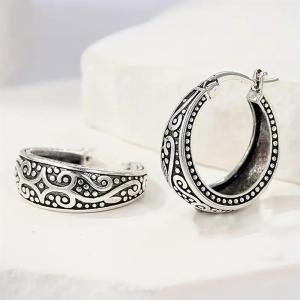 Huitan Vintage Hoop Earrings for Women Versatile Party Daily Elegant Accessories Anti Silver Color Fashion Lady Metal Jewelry