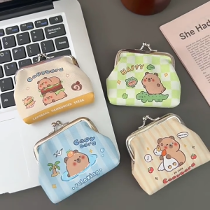 Leisure Store กระเป๋าสตางค์ PU คาปิบาร่า กระเป๋าสตางค์ กระเป๋าใส่เหรียญ ลายการ์ตูนLabubu น่ารักๆ พร้อมส่ง กระเป๋าสตางค์ ญ กระเป๋าสตางค์ผู้หญิง กระเป๋าตัง ใส่บัตร ใส่หูฟัน กุญแจ ของขวัญน่ารัก การ์ด สไตล์เกาหลี กระเป๋าเก็บเหรียญ การ์ตูนหนูยักษ์