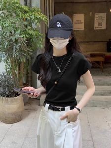 Chic Black round Neck Short Sleeve T-Shirt Womens Summer Slim Fit Cute Small Size Short Top Korean Style Commute Pure Color