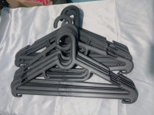 hanger laundry tebal(jual lusinan)