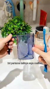 Dekorasi Kamar Mandi Modern: Tempat Sikat Gigi & Wadah Odol