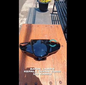 Batok Kepala Depan Vario Lama 110 Karbu Hitam / Cover Batok Bagian Depan