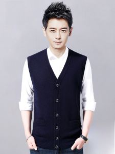 ROMON | เสื้อกั๊กถักขนสัตว์คอวีแขนกุดสำหรับผู้ชาย ฤดูใบไม้ร่วง/ฤดูหนาว เสื้อคลุมกันหนาวแบบลำลองสำหรับพ่อ แฟชั่นธุรกิจลำลอง