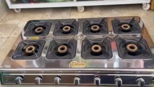 BẾP GAS 8 HỌNG INOX KHÈ ( CHUYÊN BÒ NÉ . MỲ CAY . BÁNH XÈO )