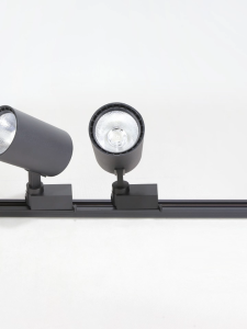 รางไฟ LED 30W ไฟสปอร์ตไลท์ แทรคไลท์ ไฟติดเพดาน ใช้ในบ้าน ร้านเสื้อผ้า ห้างร้าน โคมไฟส่องสว่าง สไตล์โมเดิร์น