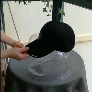 Display Case Pelindung Topi Hat Baseball Lurus dan Lengkung Universal
