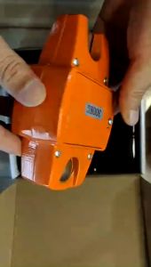 (LOCAL DELIVERY)Hand-eld Small Crane Scale 300/200KG Weight Heavy Lifting Scale Portable Mini Lifting Scale Stainless Steel Lifting Scale Weighing Scales Kitchen Weighing Tools