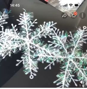 Fu Billion Christmas snowflakes (6 pieces per pack) Christmas tree snowflakes Door and window snowflakes white