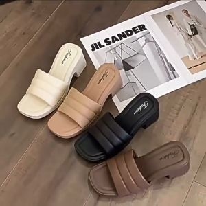 READY STOCK WALK IN Thick Womens Sandal Kasut Tebal Wanita Casual Wedges Flipss