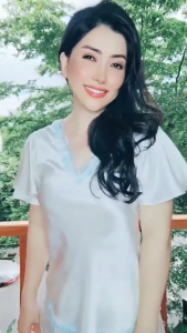 Đồ bộ mặc nhà phi lụa WANNABE BLS08 đồ bộ quần lửng và áo tay chuông điệu đà ren cổ áo nữ tính