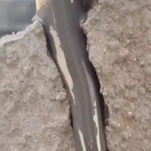Floor Crack Repair Glue Leak Sealing Glue High Elasticity Anti-Cracking Waterproof Glue Sealant Repair Leaks In Ground/Exterior Walls