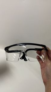 3M™ แว่นตานิรภัย แว่นเซฟตี้ รุ่น 1710 ชนิดเลนส์ใส เคลือบแข็งป้องกันรอยขีดข่วน ปกป้องดวงตาจากการกระเด็นของเศษวัสดุ