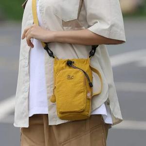 กระเป๋าสะพายข้างผู้หญิง 2025 กระเป๋าใส่โทรศัพท์มือถือแบบสะพายข้าง กระเป๋าสะพายไหล่ข้างเดียวแบบอเนกประสงค์ ดีไซน์เรียบง่าย สไตล์ลำลอง สำหรับผู้หญิง