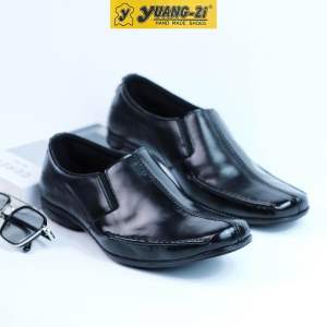Sepatu Pantofel 3 Hole Bahan Kulit / Sepatu Formal Casual Pria