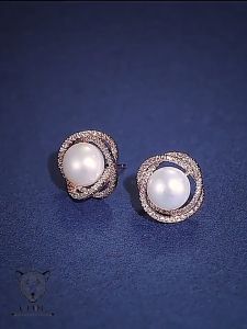 Bông tai nữ ngọc trai nhân tạo khuyên tai tròn viền đính đá thanh lịch phụ kiện trang sức Cloe Accessories 2157