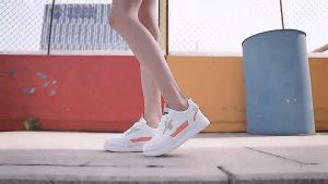 (Promosi Rugi Akhir Tahun)Sepatu impor Sepatu olahraga serbaguna sepatu wanita impor sepatu putih kecil sepatu wanita