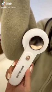 Máy cắt lông xù quần áo chigo cầm tay sạc usb tặng kèm 3 lưới dao sử dụng tiện lợi