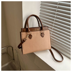 Vintage Large Capacity Womens Bag Versatile Shoulder Crossbody Bag for Autumn Winter Fashionable City Simple Nylon Handbag