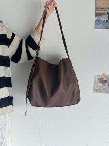 Reverie Vintage Korean Style Tote Bag Womens Crossbody Shoulder Bag Large Capacity Commuter Bag PU Leather Square Shape