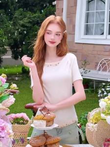 HEYINI | Áo Thun Ôm Body Thêu Ren Mơ