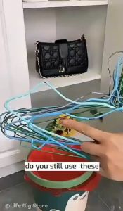 [โปรเด็ด!! ไม้แขวนเสื้อ] ไม้แขวนเสื้อ ไม้แขวนสแตนเลส เคลือบซีลีโคนกันลื่น 2ขนาด ผู้ใหญ่40cm*20cm