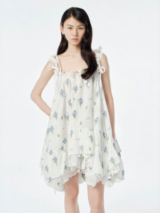 XIAOLI | Elegant Stylish Freesia Embroidery Strap Dress