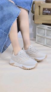 Giày Thể Thao Nữ MWC A154 - Thể Thao Nữ Chất Liệu Da Phối Màu Xinh Xắn