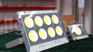 Lampu sorot LED 1600W flood light tahan suhu tinggi IP67 kerangka abs super terang Bola COB