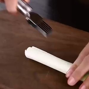 Multifunctional Stainless Steel Chopped Green Onion Knife Onion Knife Vegetable Shredders Slicer Multi-slicer Vegetable Tools Vegetable Shredder Scallion Cutter Shred Cheese Cutter Onion Chopper  Kitchen Tool Aid Gadget
