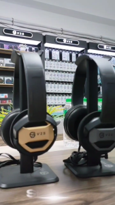 V2S SE5666 3.5mm Jack Stereo Hifi Wired Headphone With Built In Microphone