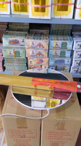 Một Bó Nhang Thuận Thiên Thành 200 Cây Thơm Mùi Trầm Dịu Nhẹ Cao 5 Tất