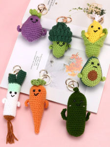 Hand Knitted Vegetable Keychain Broccoli Cucumber Carrot Eggplant Corn Spring Onion Avocado Finished Hanging Ornament Gift