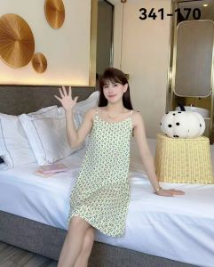 ชุดนอนเดรส สายเดี่ยว พร้อมส่งชุดนอนราคาถูกเสื้อผ้าสตรี ลายดอกน่ารักๆ สายเอี่ยม ชุดนอนส ราคาไม่แพง จัดส่งเร็ว Q341