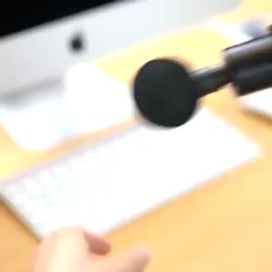 Massage Gun Alat pijat elektrik pijat getar elektrik Alat Terapi 4in1 Serbaguna