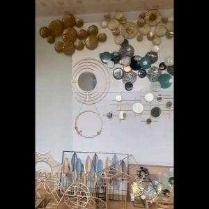 Nordic Light Luxury Living Room Wall Decoration Wall Clock Sofa Background Wall Wall Hanging Decoration Creative Wall Decoration Wall Clock Ginkgo Leaf Pendant Modern Minimalist Wall Decoration Home Decoration Living Room Fashion Wall Clock
