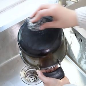 【SG SELLER】Kitchen Rust Remover Stainless Cleaner Polish Remove Oil Stain Wash Pot Bottom Black Powerful Iron Pan Polishing Cleaner