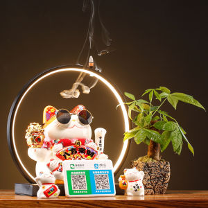Wealth-Attracting Lucky Cat Decor