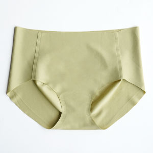 กางเกงชั้นในผู้หญิงเอวกลางไร้ตะเข็บ 3D ไม่บีบรัด กางเกงชั้นในรูปสามเหลี่ยมสบายๆ สำหรับผู้หญิง ออร์แกนิก ไร้รอยตะเข็บ สัมผัสแบบเปลือย ทรงหัวใจ เหมาะกับทุกวัย