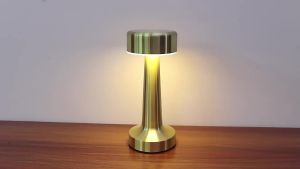 Lampu Meja Portable LED / Lampu 3 Warna Sensor Sentuh / Lampu Meja Aesthetic / Lampu KTV / Lampu Cafe Estetik Lampu Meja Samping Tempat Tidur LED USB Rechargeable