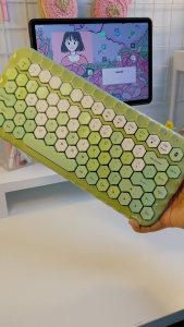 Mofii Honey BT Wireless Bluetooth Keyboard for Android IOS Plug & Play Bluetooth Keyboard (Keyboard  Only)