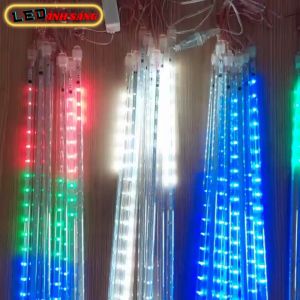 ĐènLED Trang Trí Sao Băng Ngoài Trời đủ màu dài 50cm 8 ống nhỏ hình giọt nước