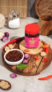 Menikmati Sambalin Dulu: Sambal Cumi 160gr & Sambal Teri 160gr