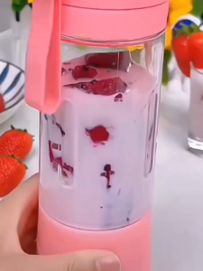 เครื่องปั่นน้ำผลไม้ แบบมีด6 ใบ 380ml     แก้วคั้นน้ำผลไม้แบบชาร์จไฟได้หลายฟังก์ชัน ขนาดเล็กสำหรับนักเรียน เครื่องคั้นน้ำผลไม้และผักแบบพกพา