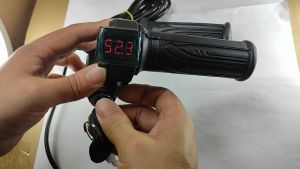 【ZVP.AUTO】24/36/48/60/72V LED ดิจิตอลเมตรไฟฟ้าสกู๊ตเตอร์จักรยานคันเร่ง Handlebar พร้อมสวิตช์ไฟ LED จอแสดงผลจักรยานอุปกรณ์เสริม