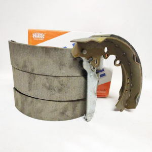 Bố thắng sau Toyota Hilux 2005-2017 mã FN0620 của NiBK Nhật Bản