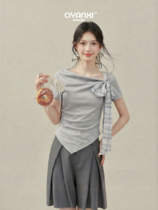 OUYANGXI | Áo Thun Màu Xám Vai Xệ Không Đối Xứng