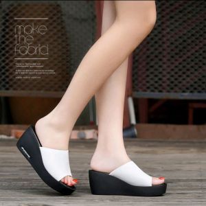 Sandal Wanita Slop Wedges terbaru Sandal Rempel Perempuan Viral